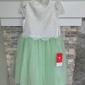 Clearance! NWT Girls Size 8 Flower Girl Bridal Wedding Dress